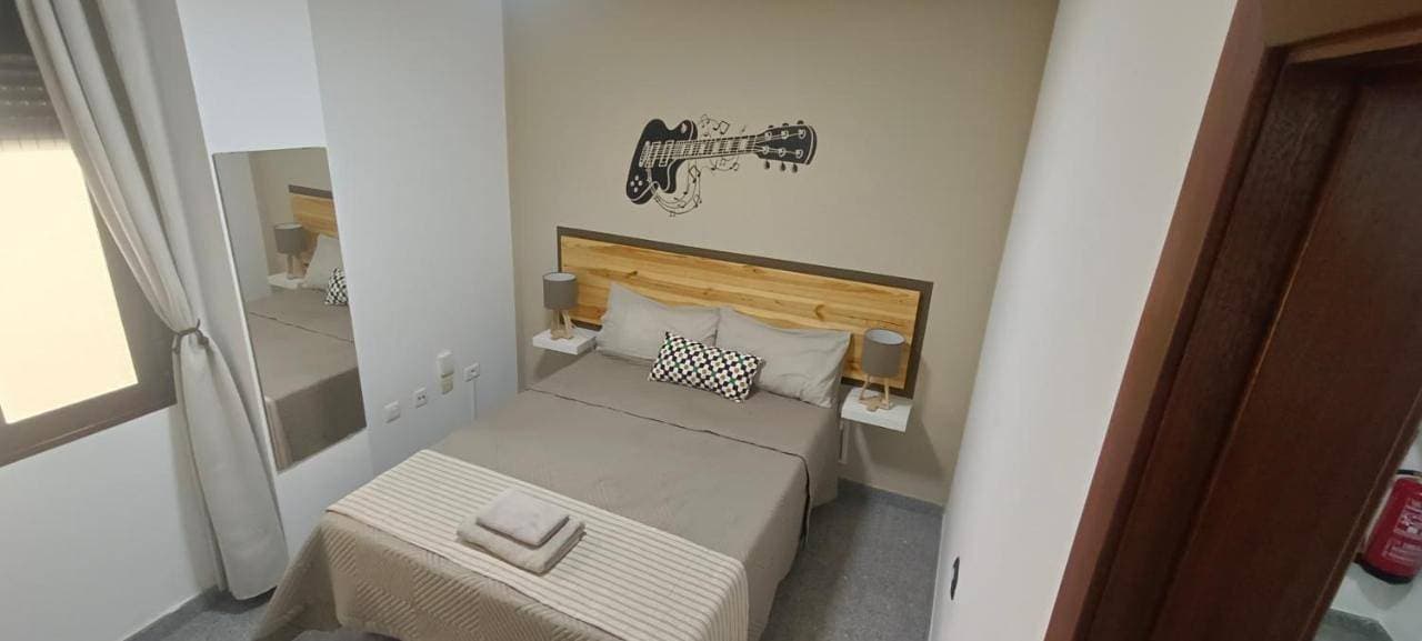 Foto 7 von 45: Two-Bedroom Apartment with Balcony and Sea View