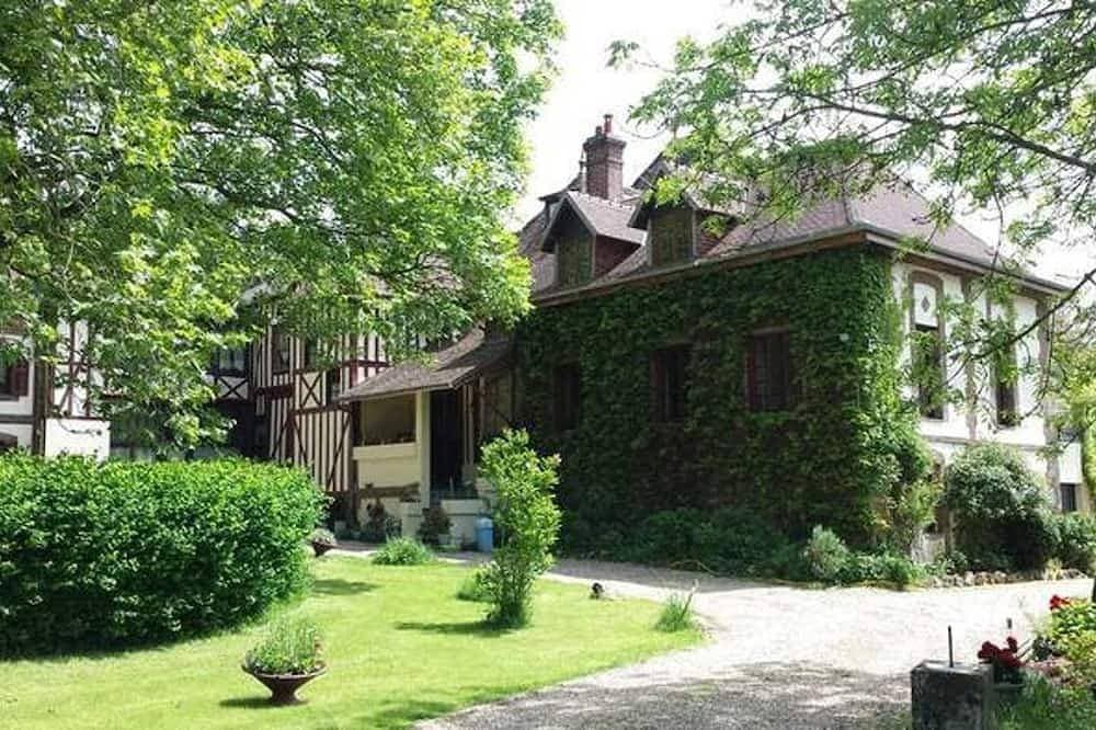 Foto 9 von 18: Einfamilienhaus in einem normannischen Herrenhaus in Bernay