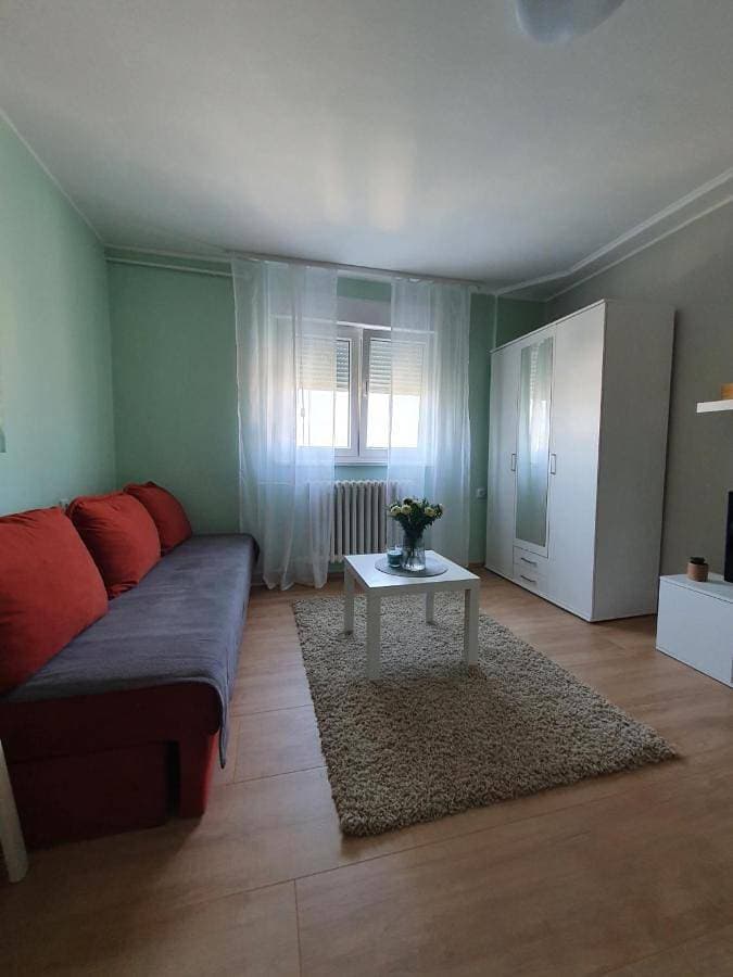 Foto 3 von 21: One-Bedroom Apartment