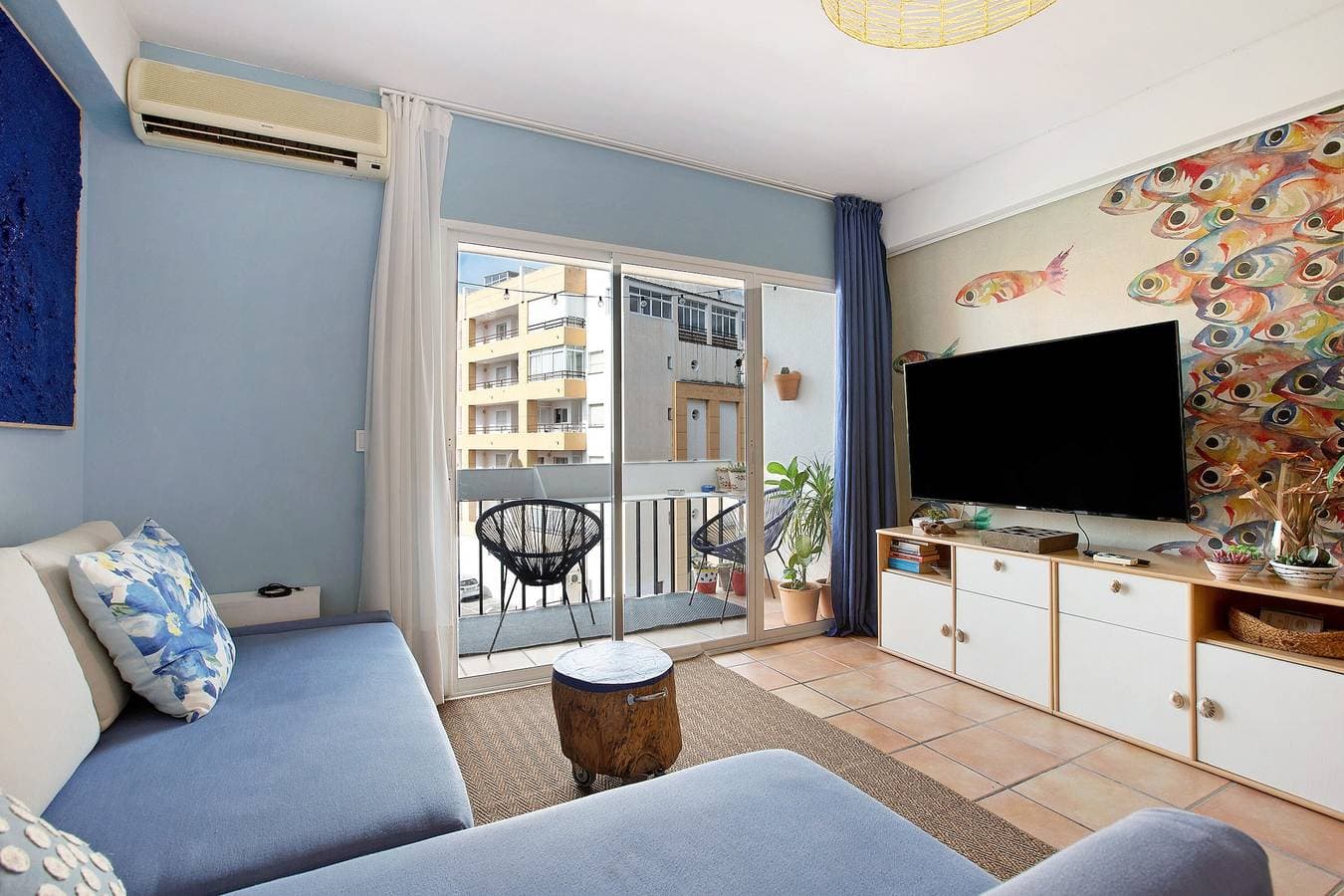 Foto 3 von 26: Ferienwohnung "Blue Fish" mit Gemeinschaftspool, privater Terrasse und WLAN