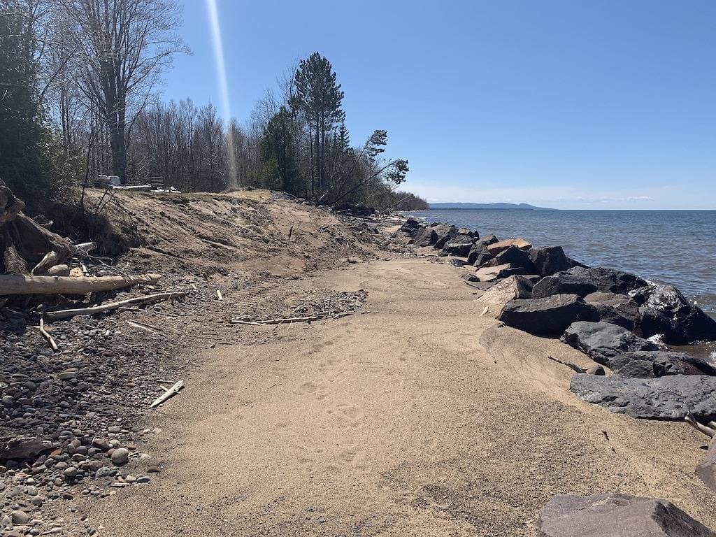 Foto 3 von 30: Das Haus am See, Ontonagon Mi