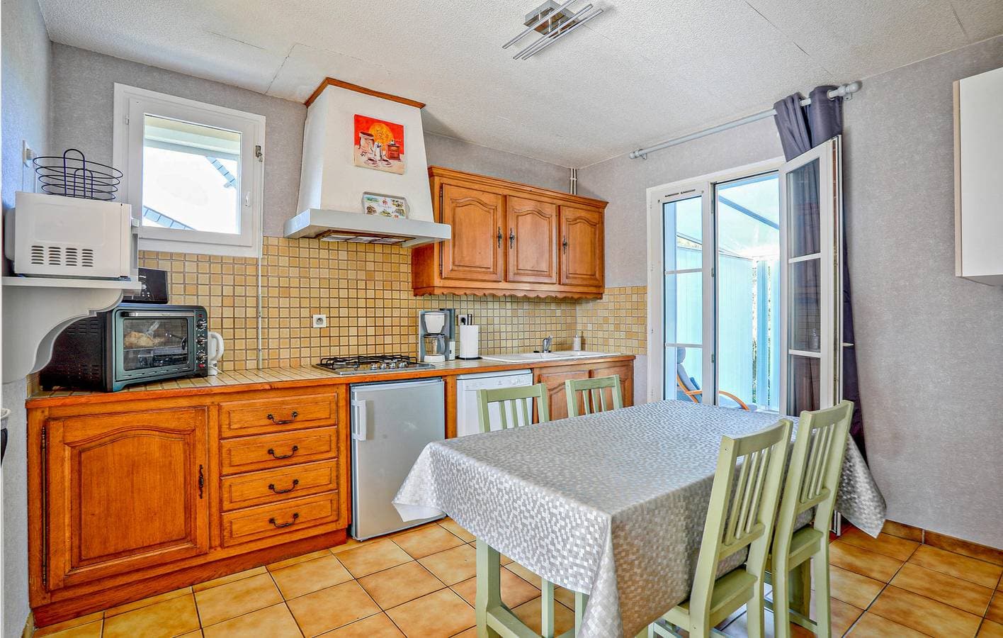 Foto 12 von 25: Cozy Beach Apt w / Baby-Bett & Parkplatz.