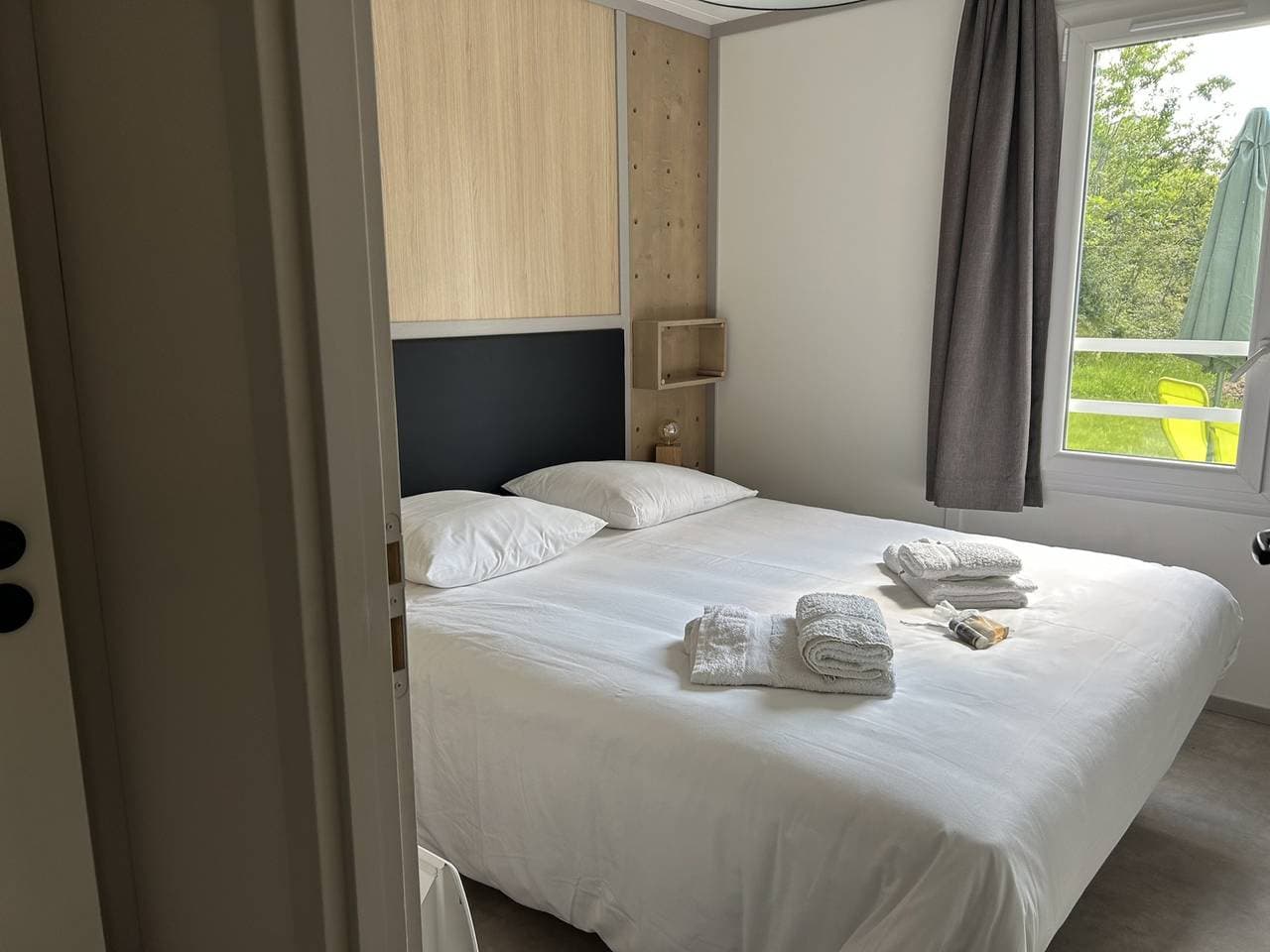 Foto 3 von 20: Charmantes Chalet mit Spa in Hasparren, 50 m², Gemeinschaftspool