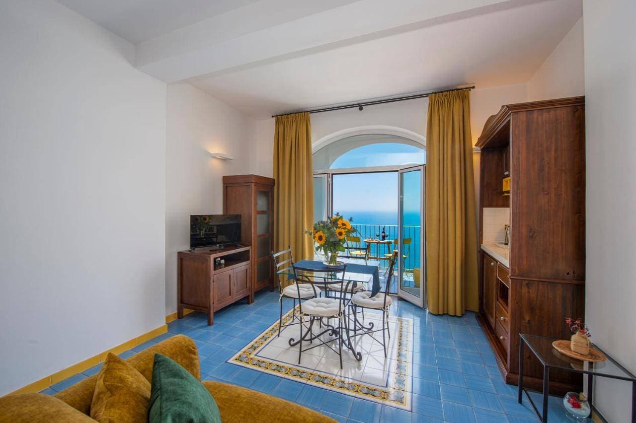 Foto 9 von 35: One-Bedroom Apartment with Sea View