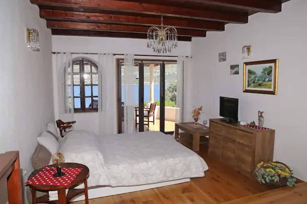 Foto 2 von 6: Charming apartment for two in Korčula
