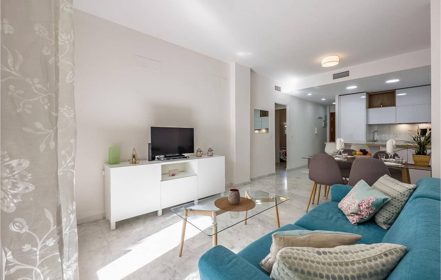 Foto 5 von 26: Rückzugsort am Strand: 70qm Wohnung mit Pool und Parkplatz