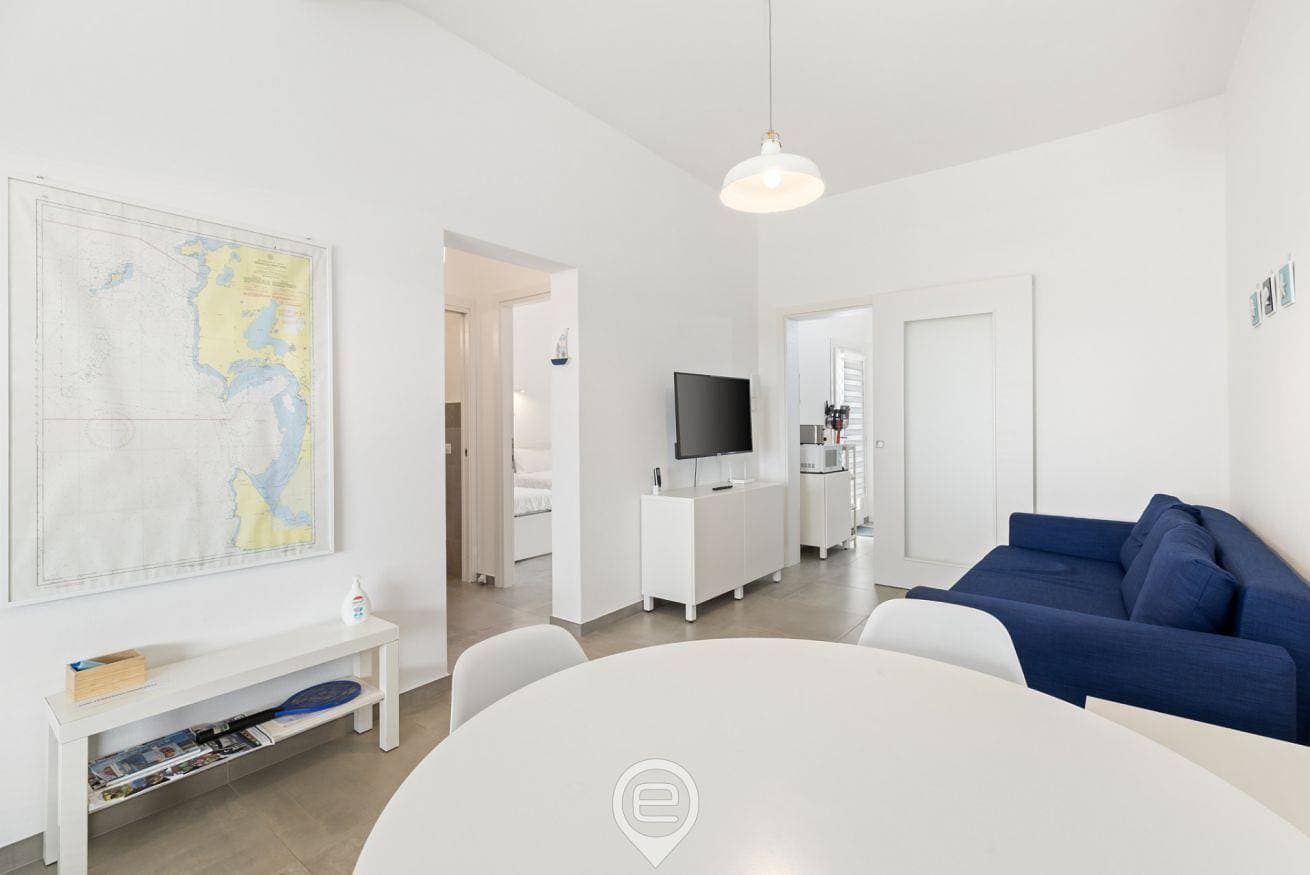 Foto 8 von 30: Ferienwohnung für 4 Personen mit Balkon/Terrasse