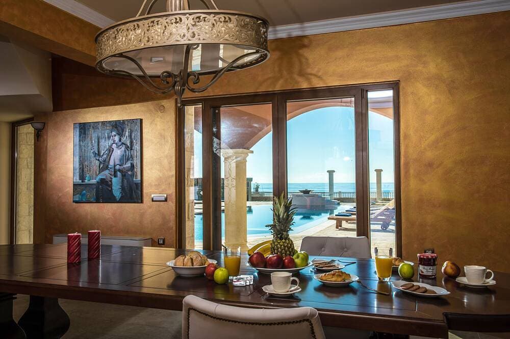Foto 6 von 30: Strandvilla Kastello Kalliste | 8 Schlafzimmer | 8 Badezimmer