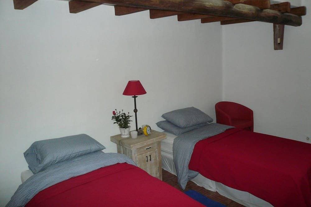 Foto 3 von 30: The Figos - sleeps up to 9