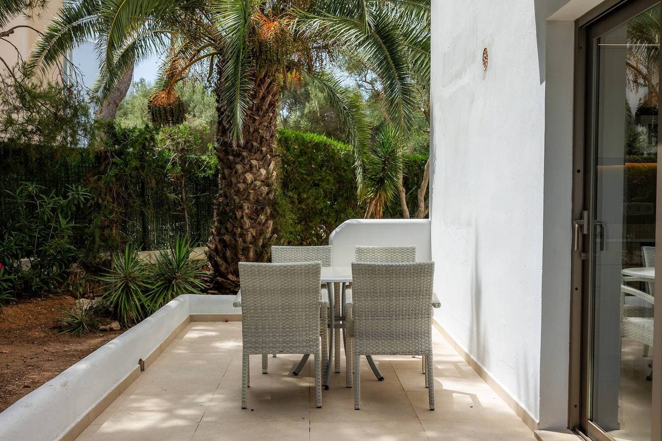 Foto 4 von 23: Ferienwohnung 'Apartamento Bon Aire N4' mit Gemeinschaftspool, WLAN und Klimaanlage