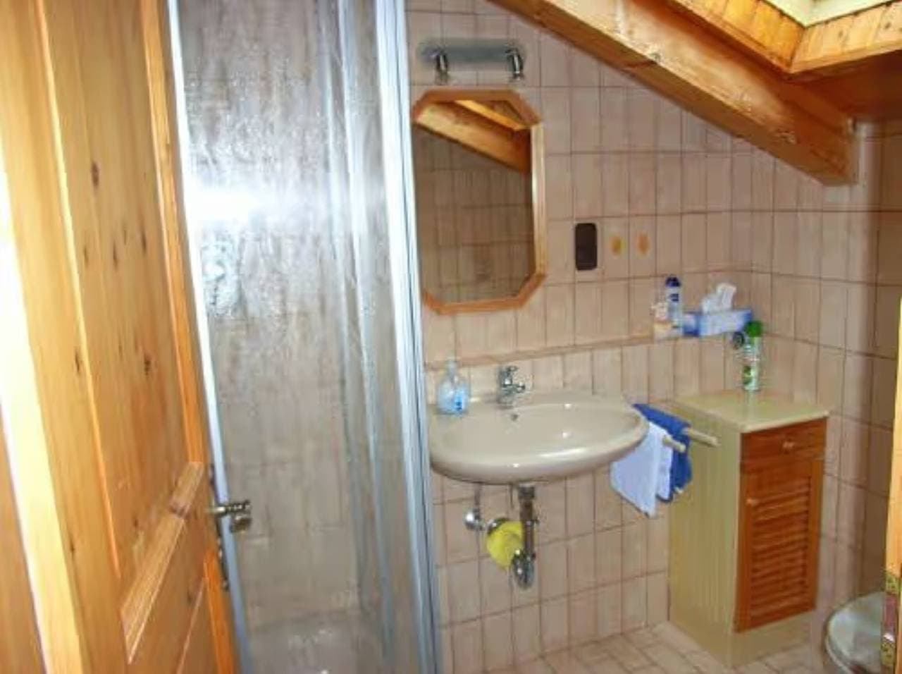 Foto 6 von 13: Ferienwohnung 'Kramerblick' mit Bergblick und Balkon