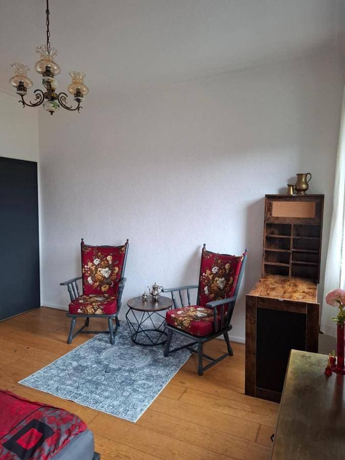Foto 5 von 24: Double Room with Shared Bathroom