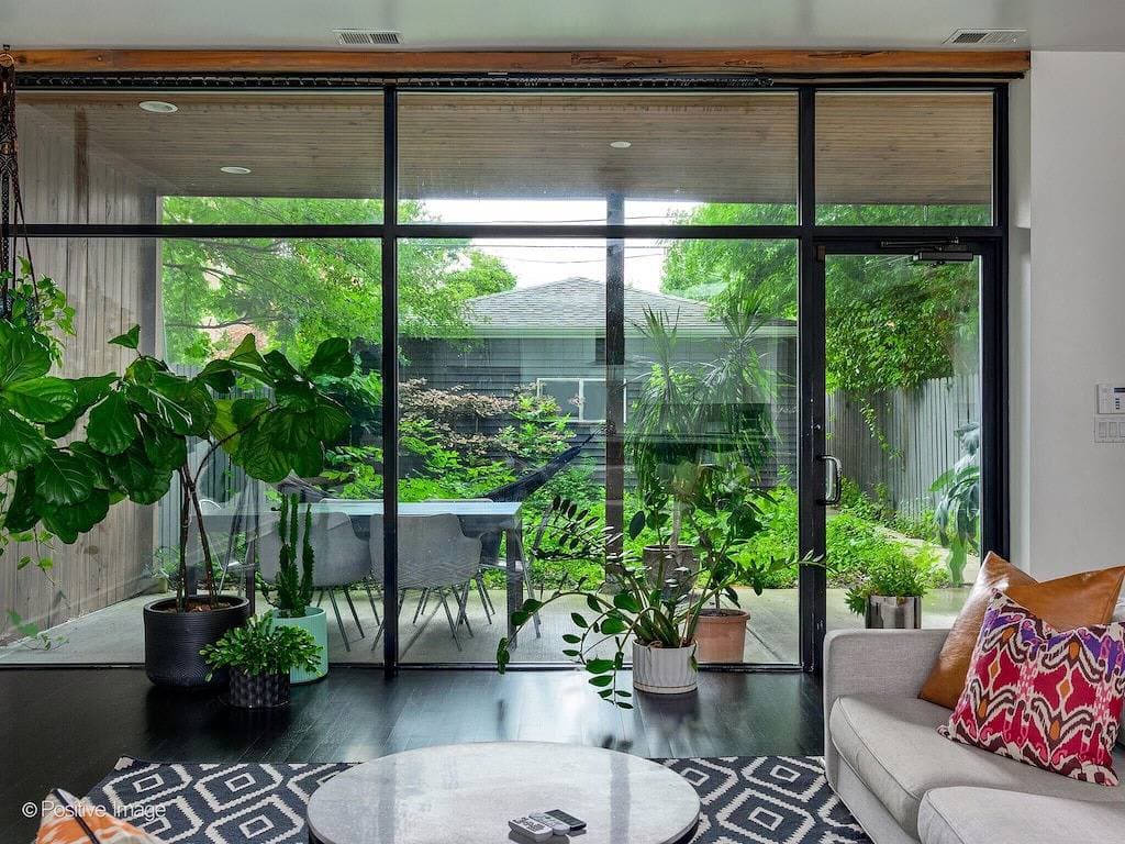 Foto 8 von 23: Chicago Flusshaus mit privater eingezäunter Oase