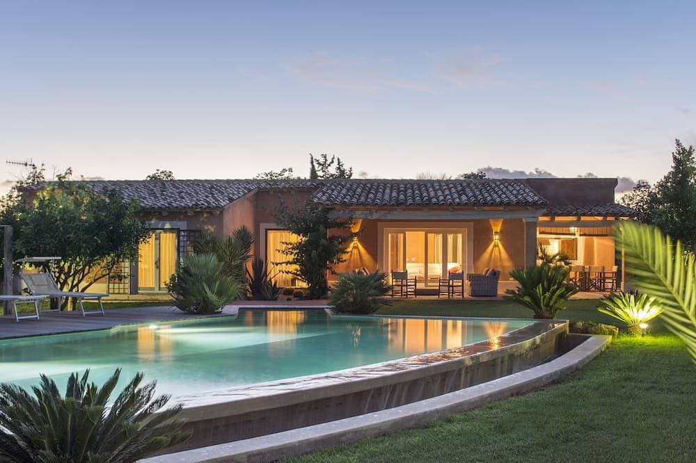 Repräsentative Villa mit Pool in der Nähe von Selinunte - 3 Schlafzimmer, 3 Bäder 1