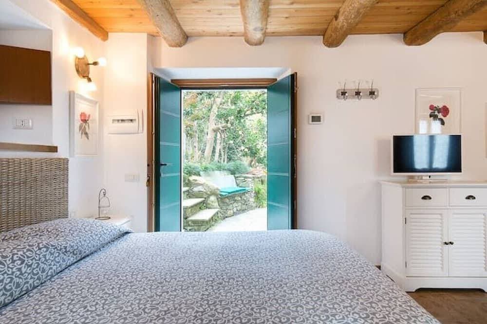 Foto 3 von 30: Gardener cottage of Villa Anelli · Ground Floor