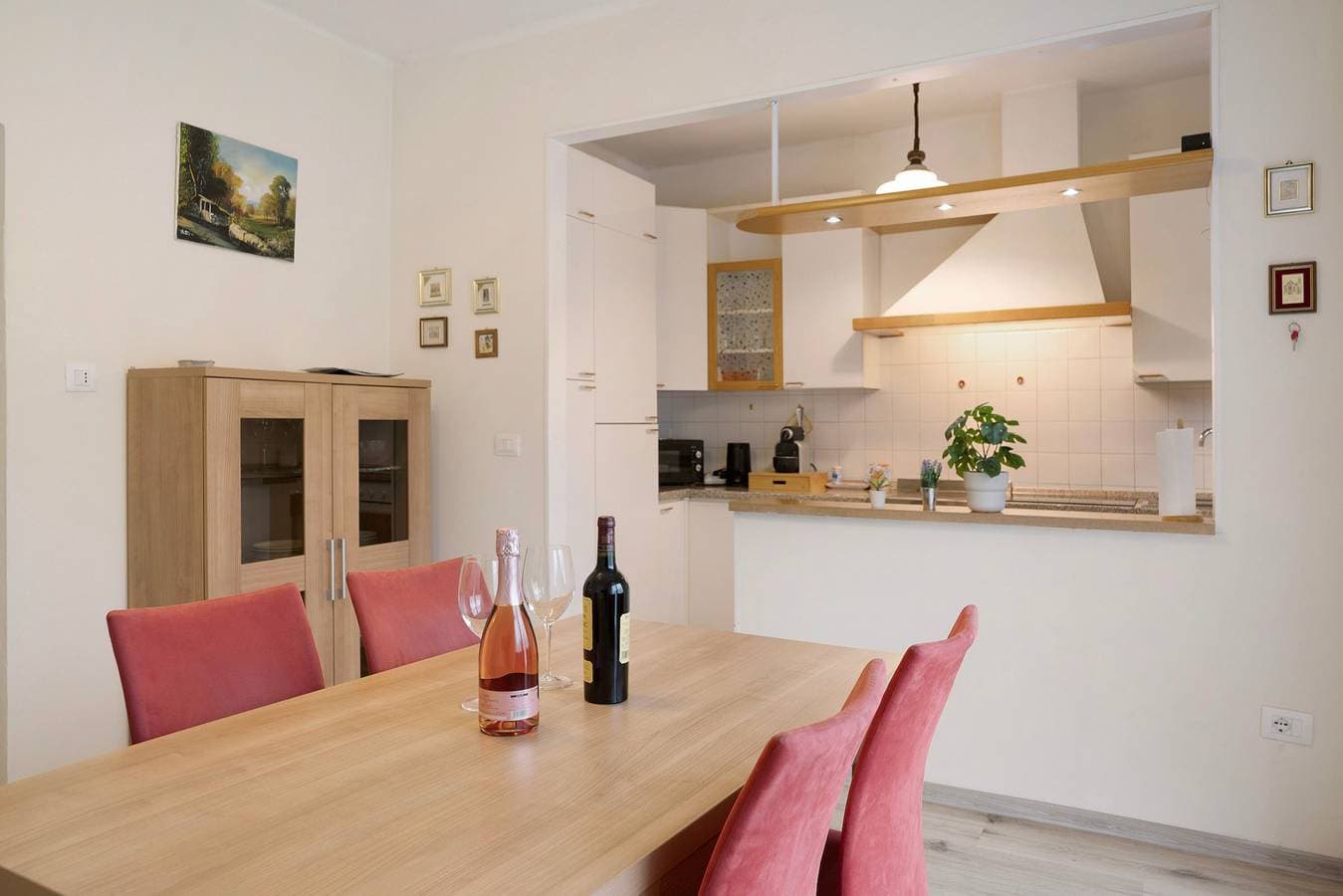 Foto 12 von 32: Ferienwohnung 'Marconi 35 Pergine' mit Bergblick, Gemeinschaftsgarten und Wi-Fi