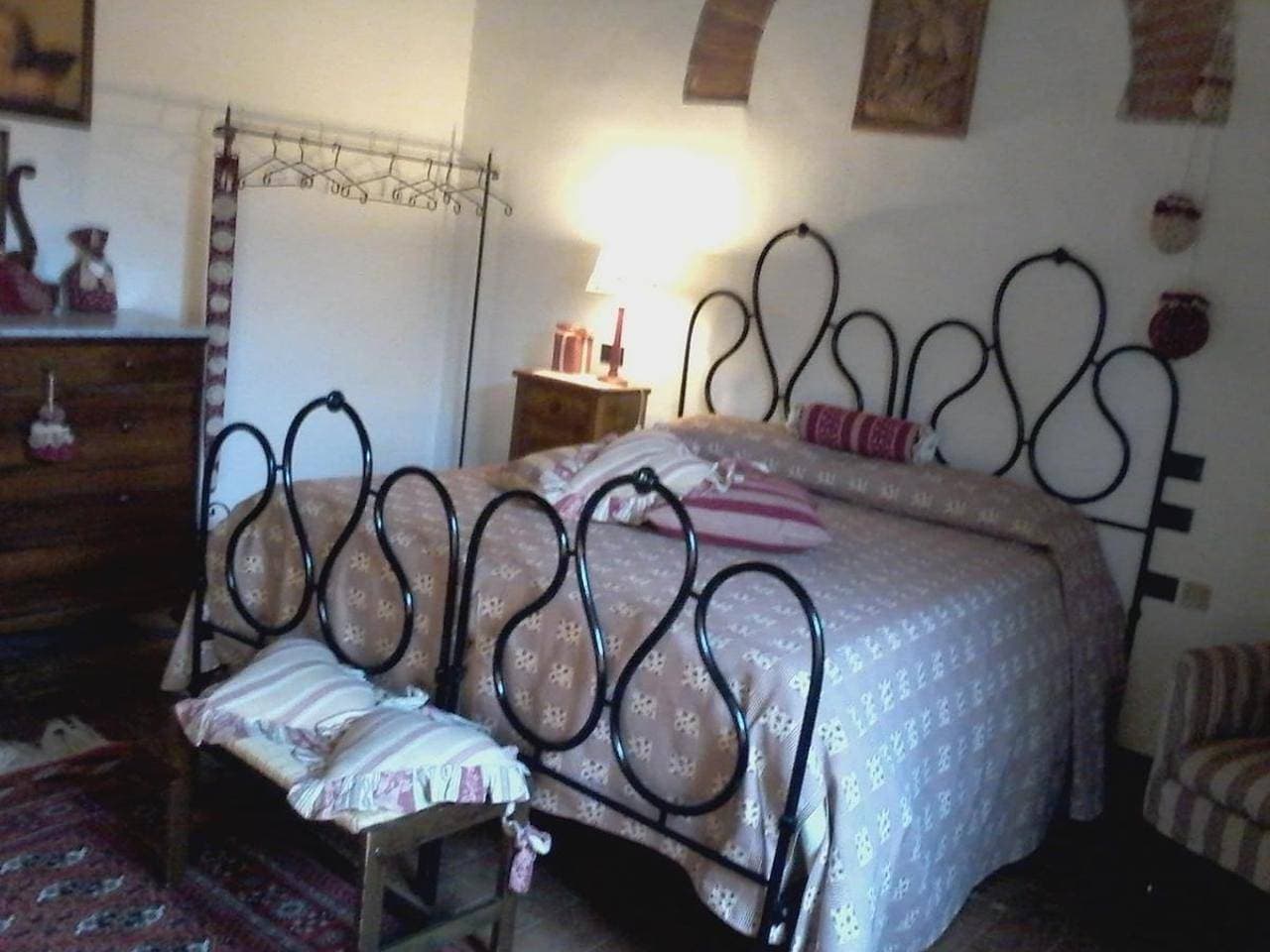 Foto 8 von 8: Double Room with Private Bathroom