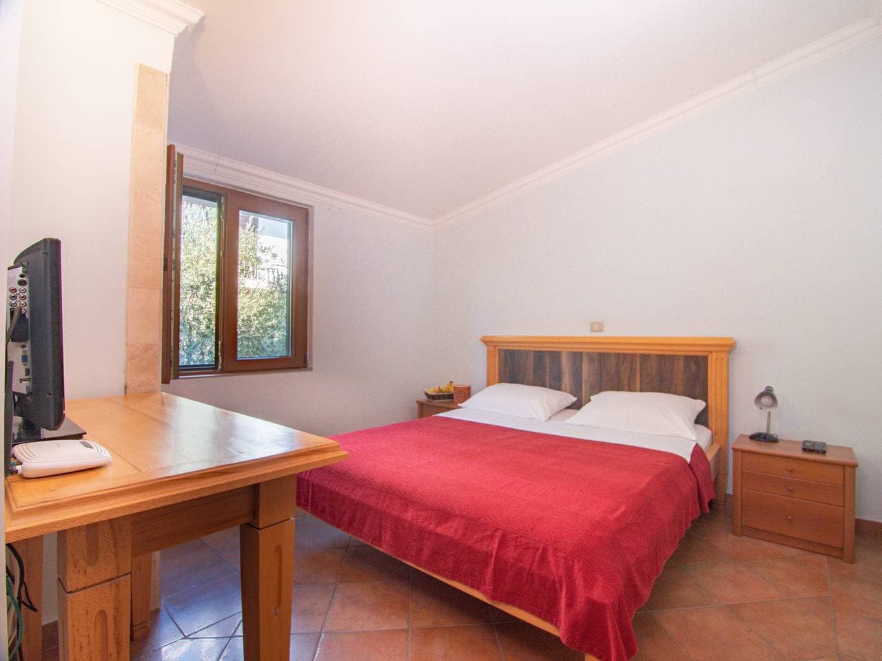 Foto 5 von 24: Levantin Inn half, 1 Apt N15, Sveti Stefan, Montenegro