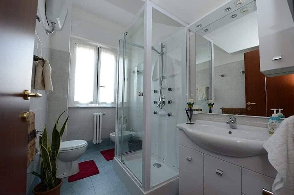 Foto 4 von 8: Second floor apartment Casa Amena near Vatican, Metro, parking.
