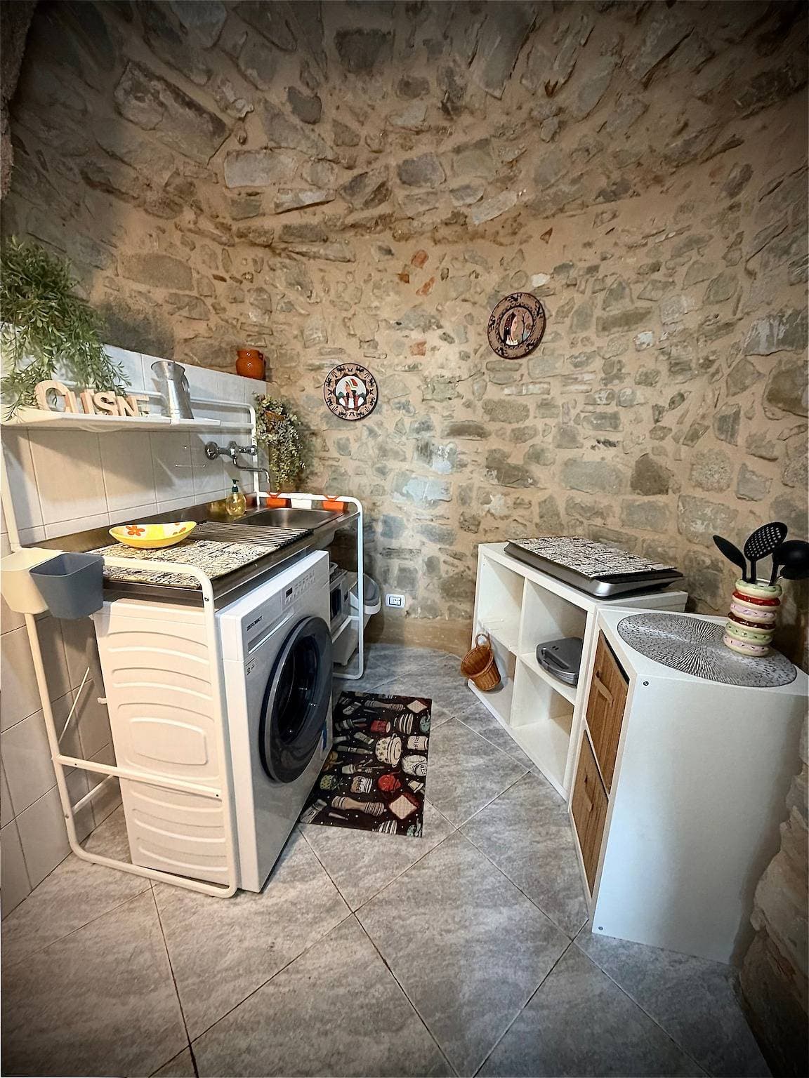 Foto 10 von 25: Ferienhaus 'Una Finestra Sulla Vetta' mit Bergblick und WLAN