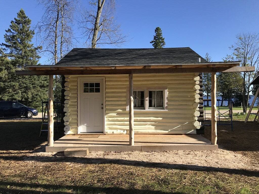 Foto 5 von 7: Hütte#4 in der Nähe des schönen Brevort Sees