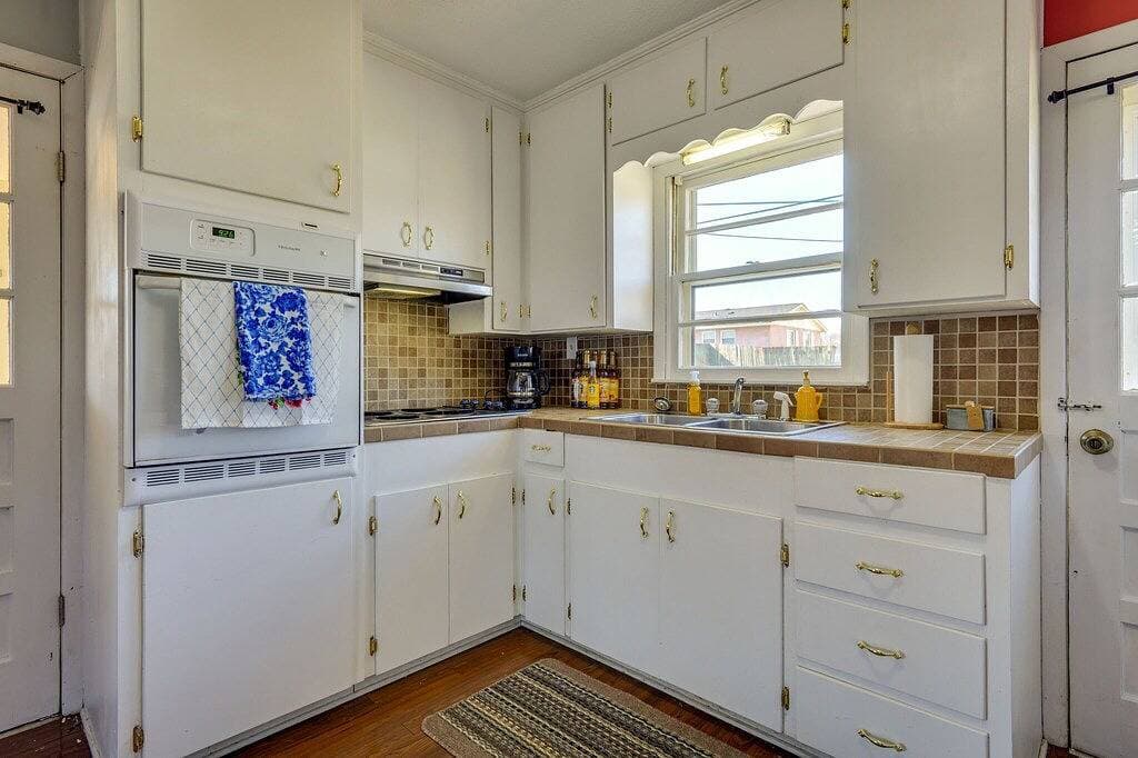 Foto 4 von 12: Cheerful Wishes- 3 Bedroom House To Yourself