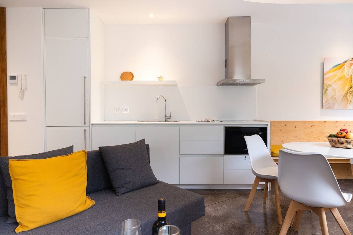 Foto 8 von 36: Ferienwohnung für 3 Personen mit Terrasse