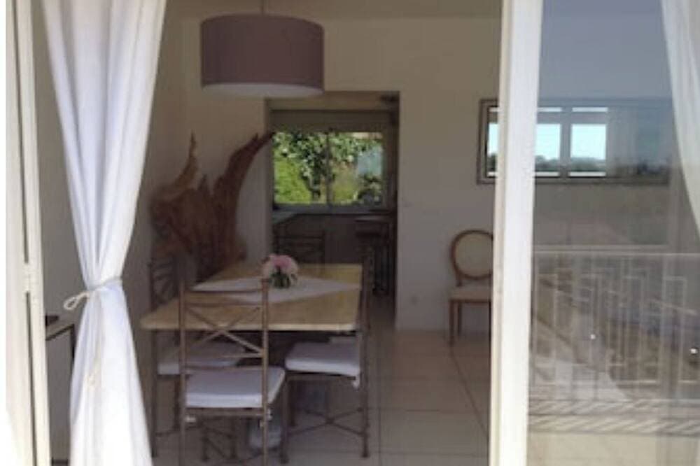 Foto 11 von 30: Californian style villa, 8 people, heated pool 5 min from the beach