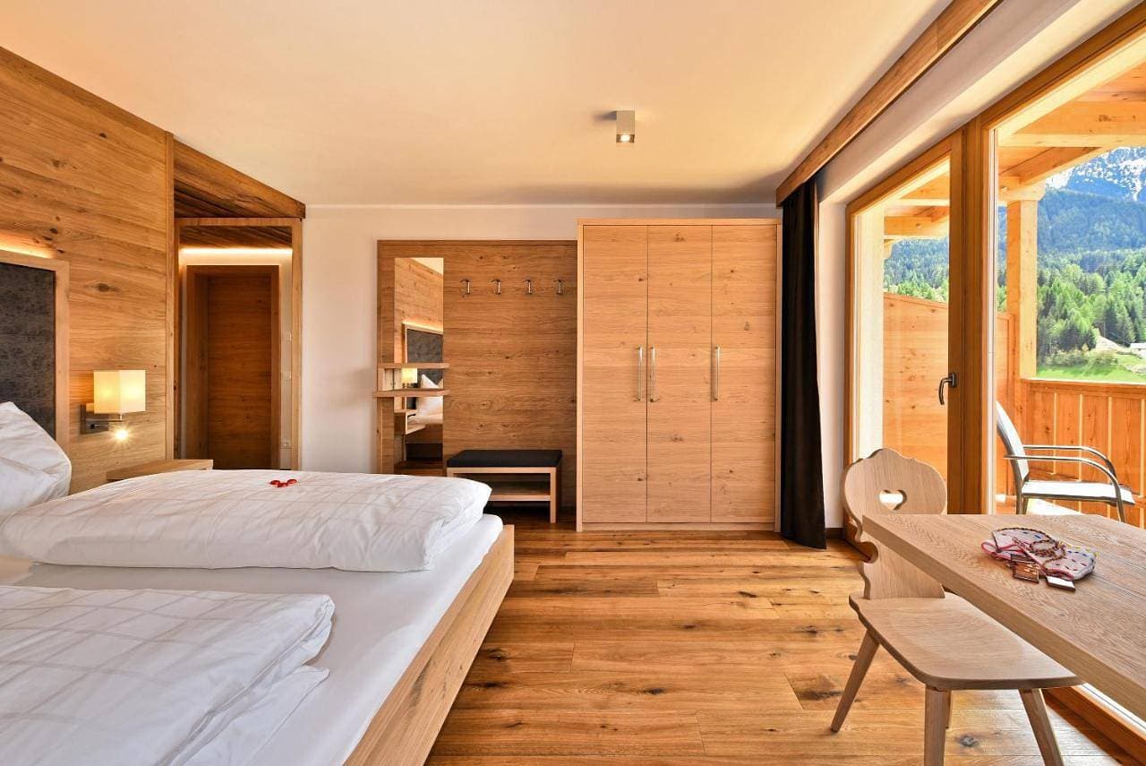 Foto 6 von 13: Double Room with Balcony