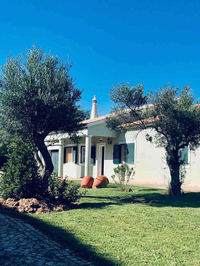 Foto 4 von 47: Three-Bedroom Villa