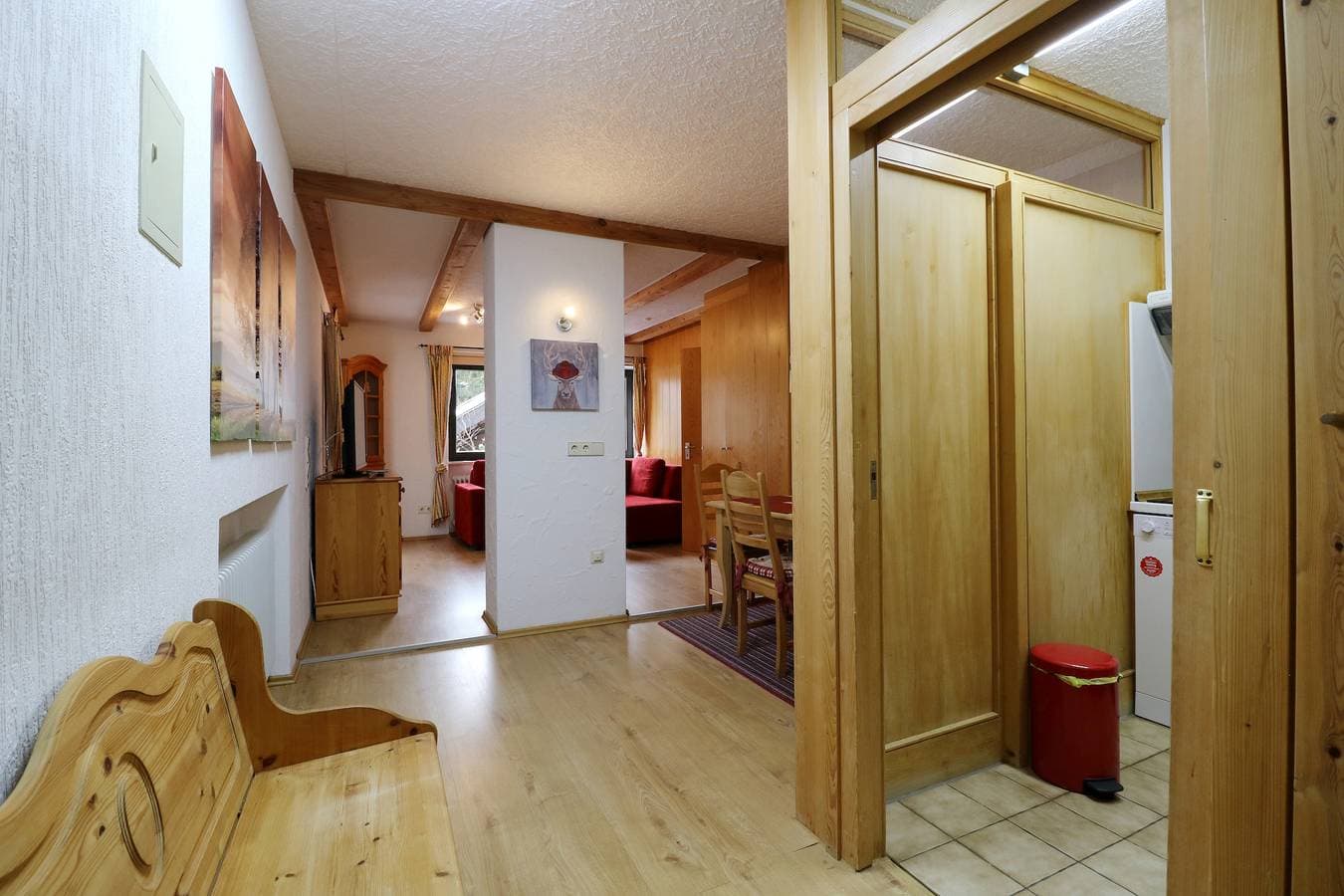 Foto 4 von 29: Gästehaus Seewald- Ferienwohnung 4 "Lärche", Schluchsee, Blasiwald
