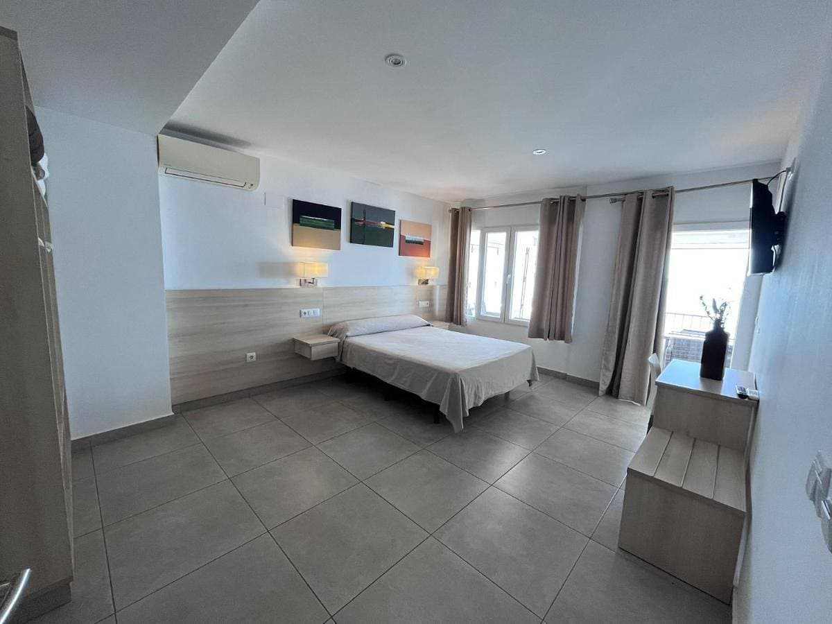 Foto 5 von 14: Twin Room with City View