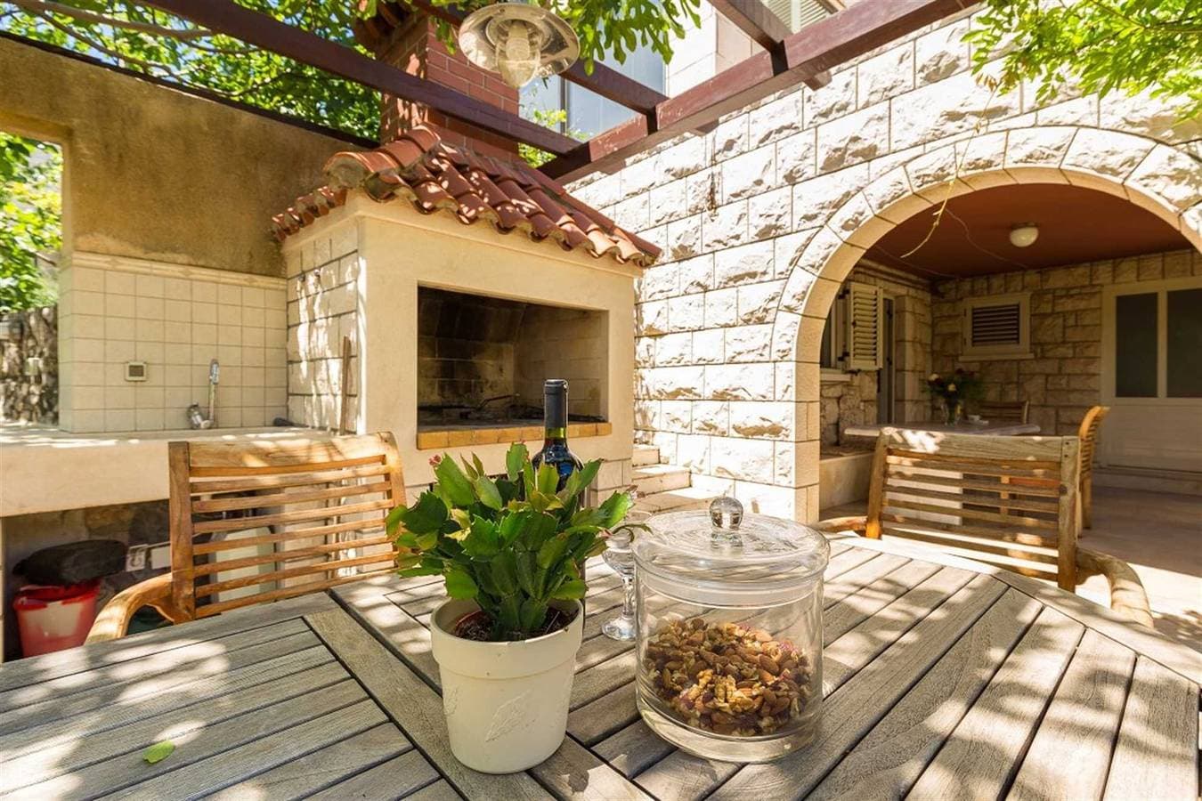 Foto 13 von 26: Perfektes Studio mit Garten neben dem Rixos Hotel