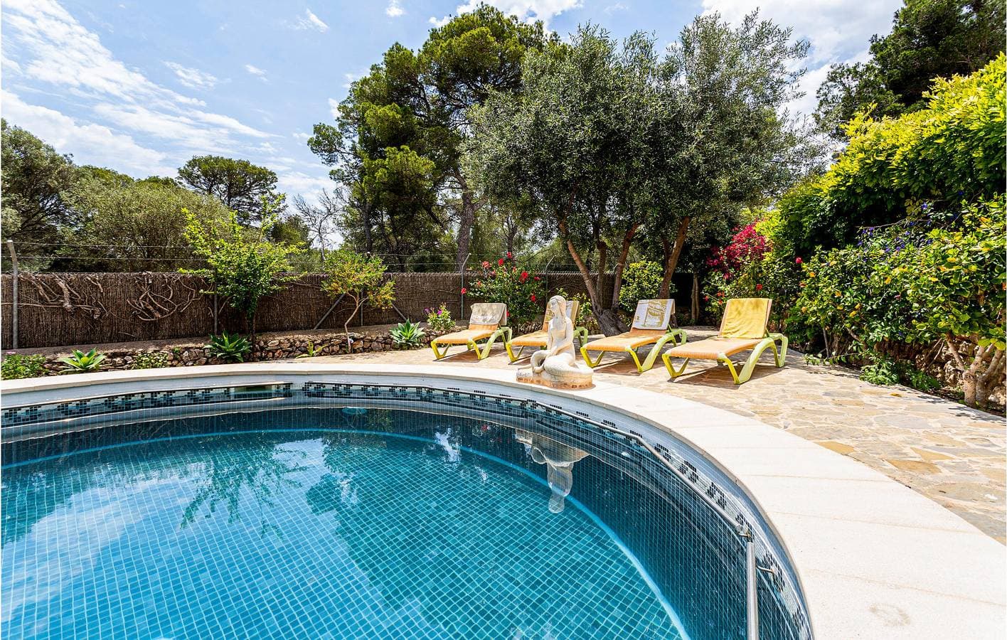 Foto 9 von 27: Terrassenwohnung mit Pool und Grill in Strandnähe