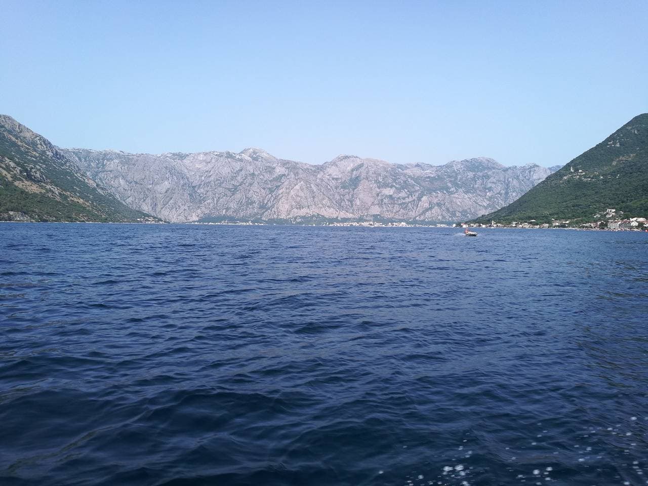 Foto 10 von 24: Apartment mit Meerblick in Montenegro