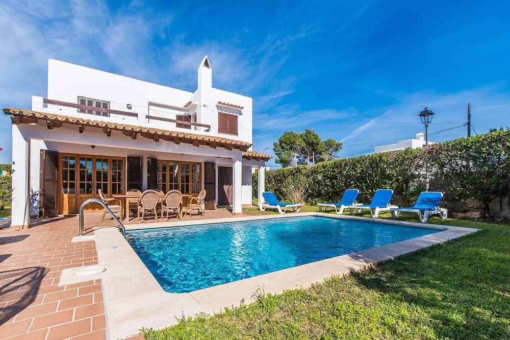 Atemberaubendes Haus in Cala d'Or mit privatem Swimmingpool, der sowohl. 1