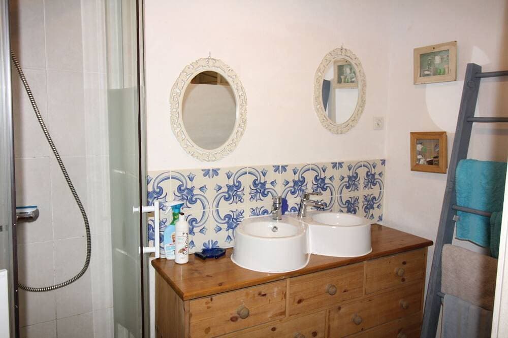 Foto 5 von 30: Haus renoviert 65M2 + Sun Terrasse Wifi -Dorf  couze et saint front