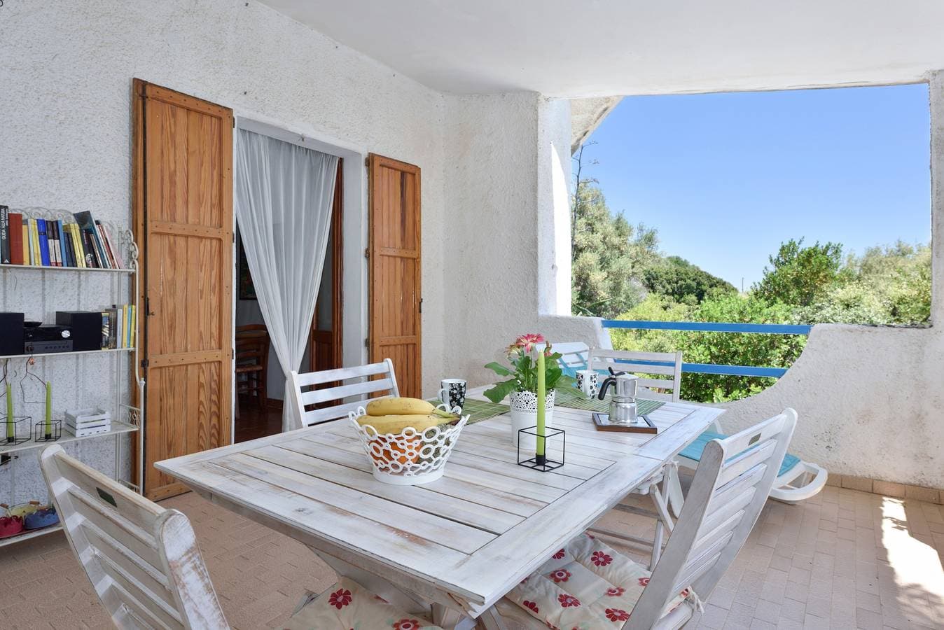 Foto 3 von 30: Ferienhaus mit Panoramablick auf das Meer, WLAN, Garten und Terrasse