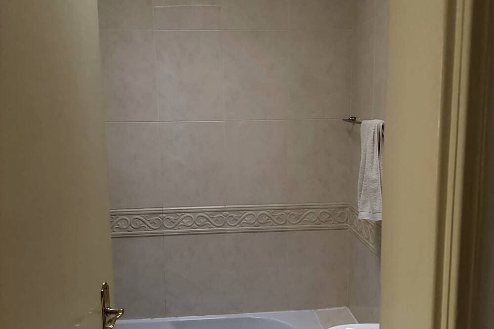 Foto 6 von 15: Villa with 3 bedrooms, 3 bathrooms, ac, wifi. Parking.
