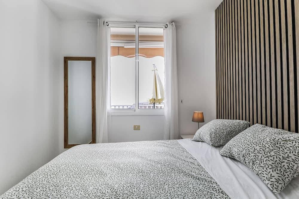 Foto 4 von 27: Bright Amadores Seaview Apartment
