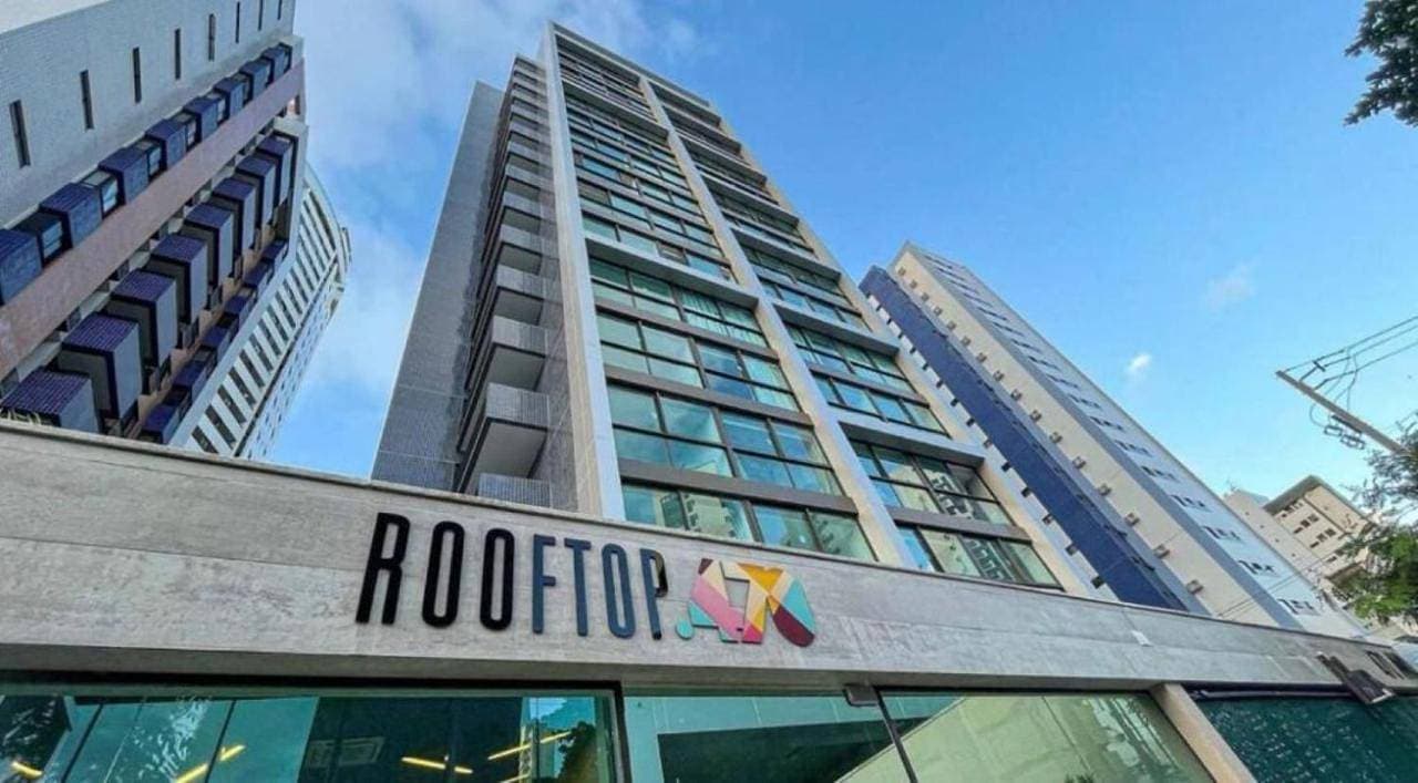 Rooftop 470 - Studios em Boa Viagem por Yolo 1