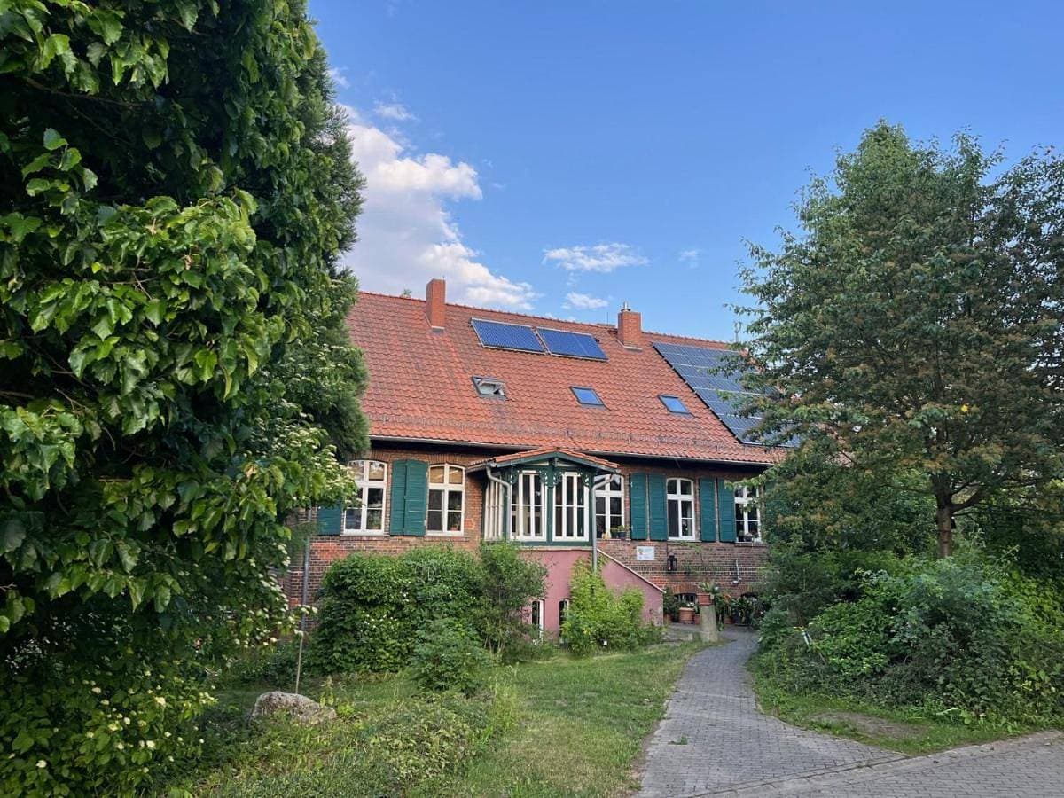 Forsthaus Neudorf - Gartenblick 1