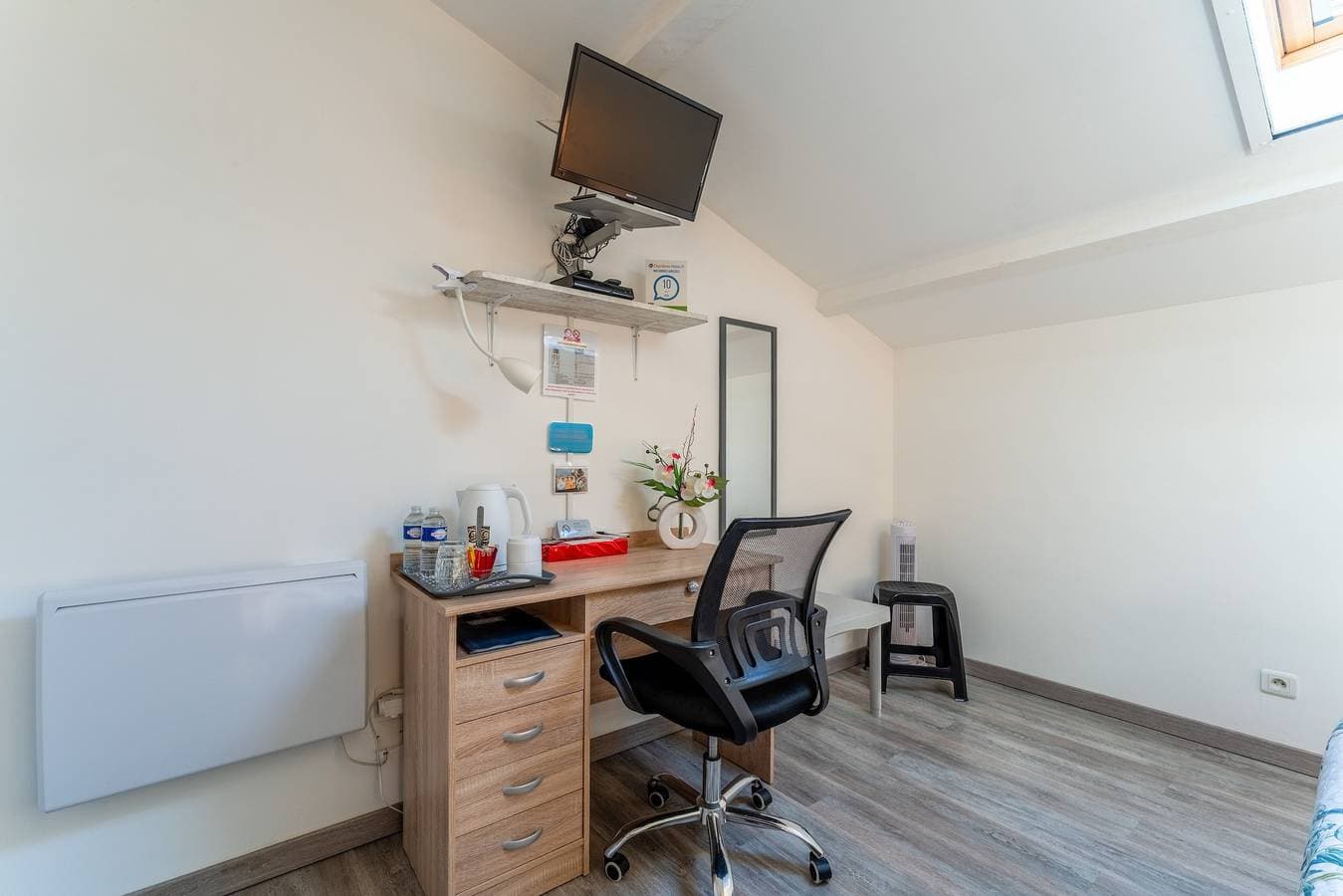 Foto 10 von 24: Gästezimmer l'occitania 44 m² – Zimmer und Anbau 60 m²
