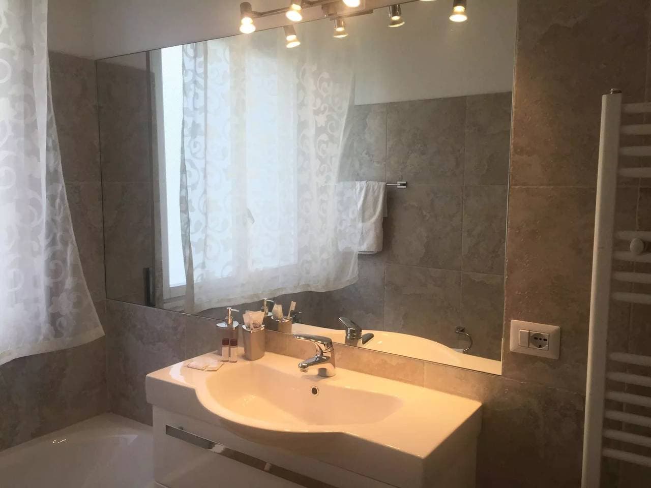 Foto 7 von 43: 6 Zimmer 4 Personen