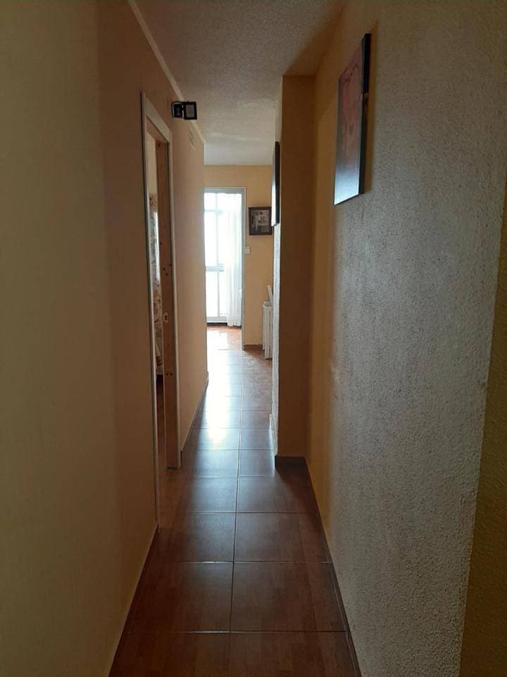 Foto 11 von 21: Two-Bedroom Apartment