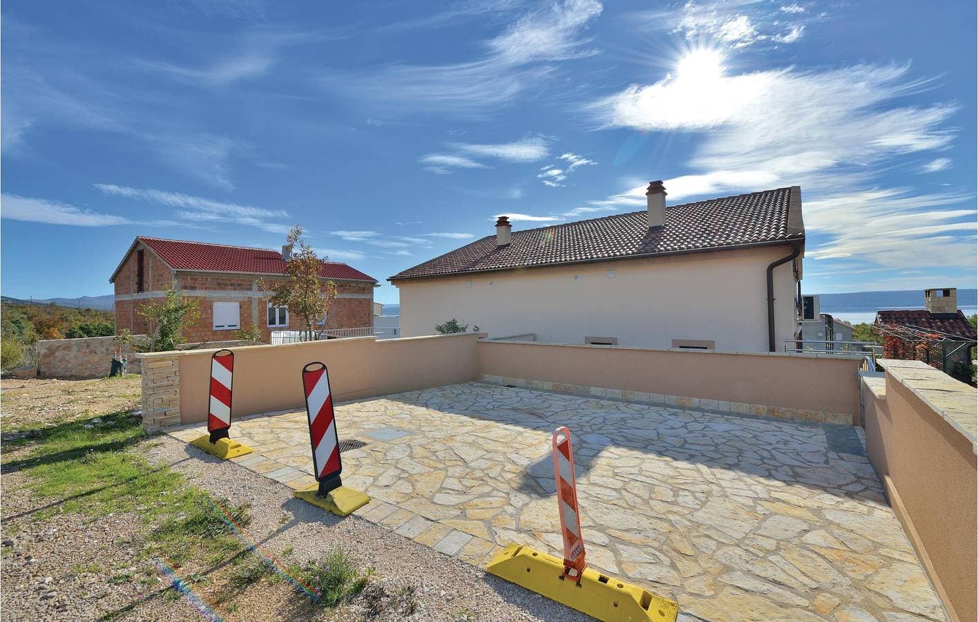 Foto 5 von 32: Gemütliche Ferienwohnung mit Meerblick, Terrasse, Parkplatz und guter Anbindung an die Stadt