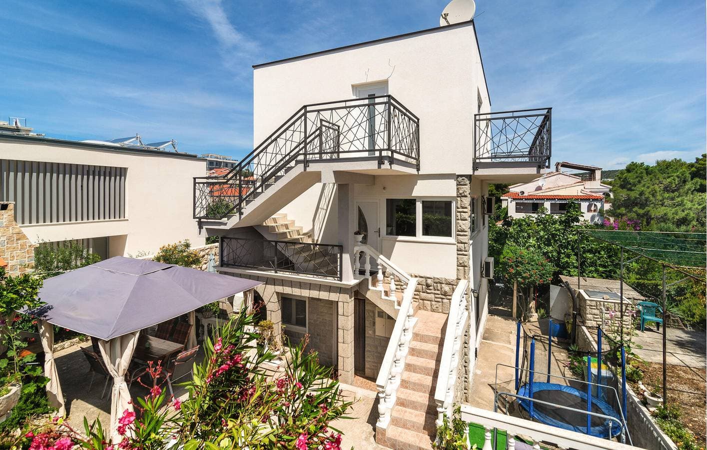 Foto 2 von 34: Ferienwohnung mit Meerblick, Terrasse, WLAN und Parkplatz in der Nähe von Kanica