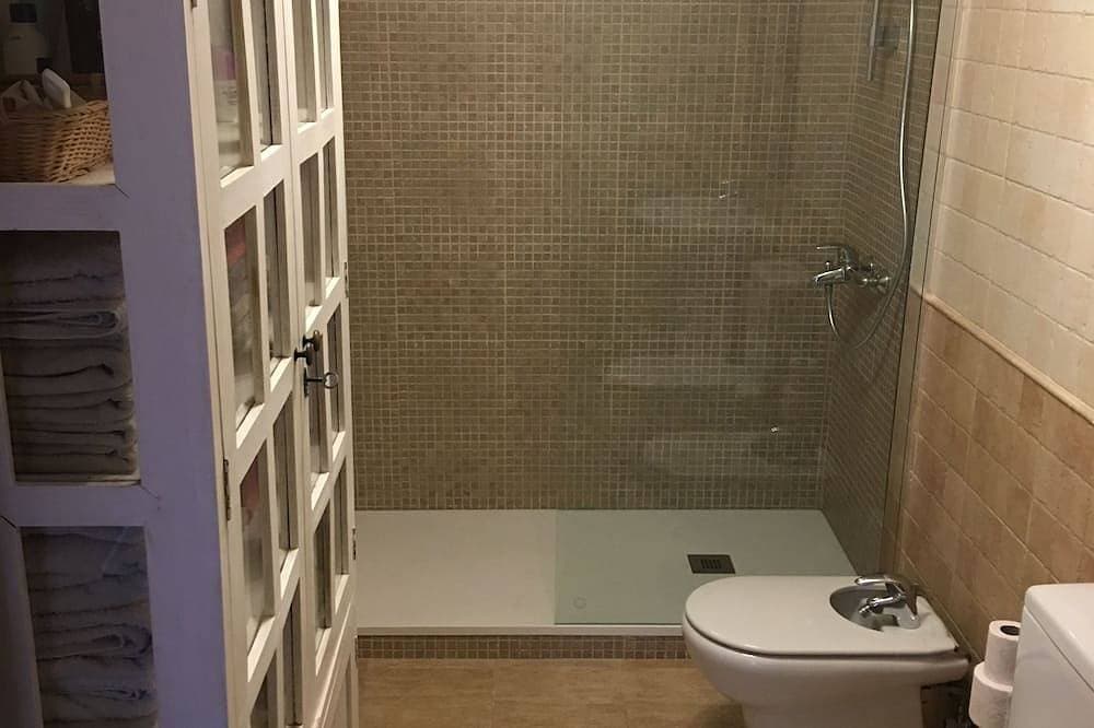 Foto 10 von 30: 🌞 Geräumige 3-Zimmer-Wohnung in einem Luxusgebäude, 150 m Strand, Internet🌞