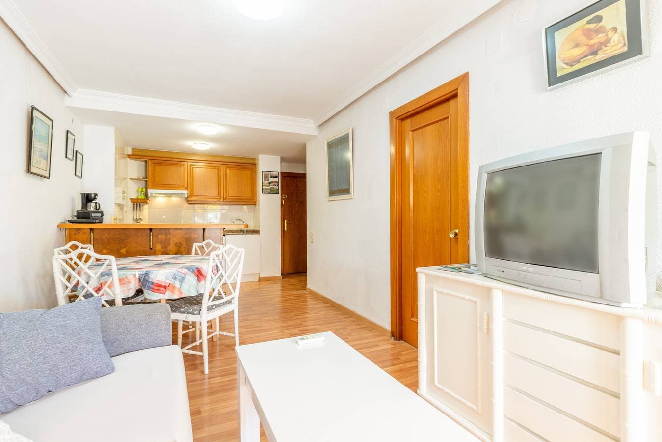 Foto 7 von 43: Ferienwohnung 'Calp Place Wifi Fibra' mit Meerblick, Wi-Fi und Klimaanlage