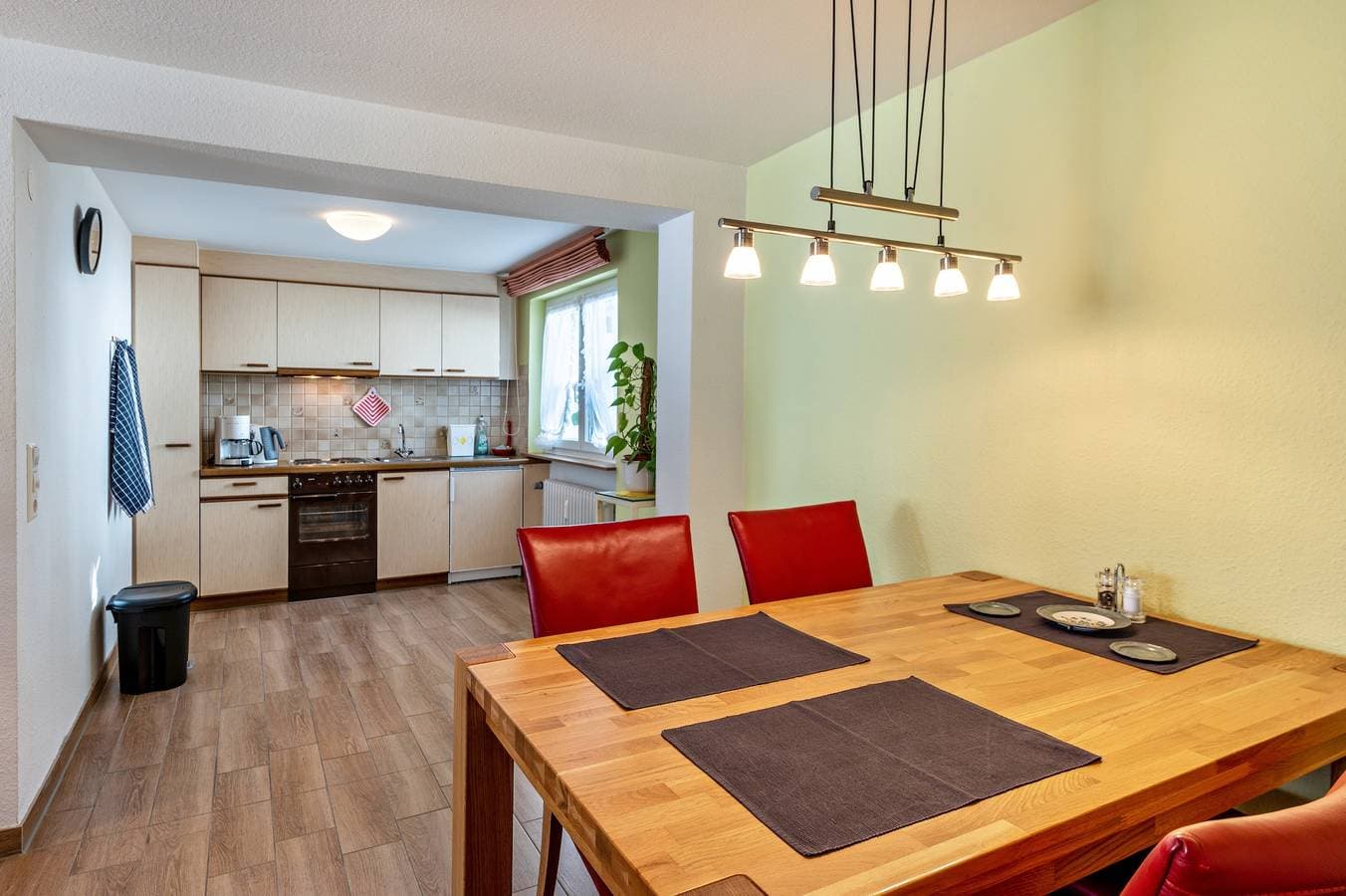 Foto 6 von 26: Ferienwohnung 'Haus Irma' mit Bergblick, Balkon und WLAN